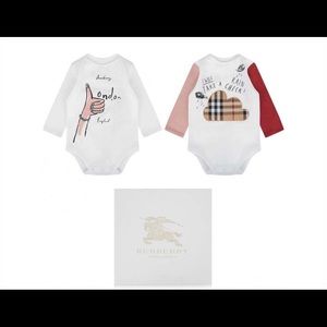 Burberry onesie set